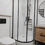 Chrobrego 10 דירה