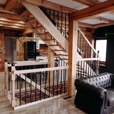 Chrobrego 10 * Złotów