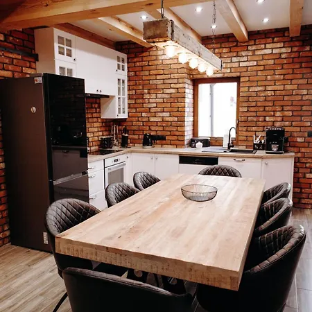 Chrobrego 10 Apartamento Złotów