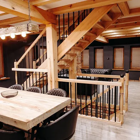 Chrobrego 10 * Złotów