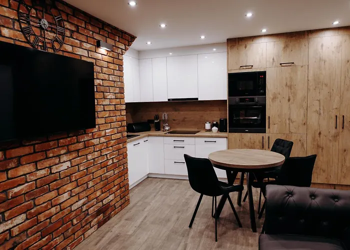 Chrobrego 10 Złotów