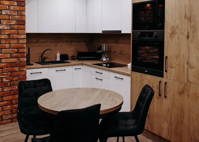 Chrobrego 10 Złotów