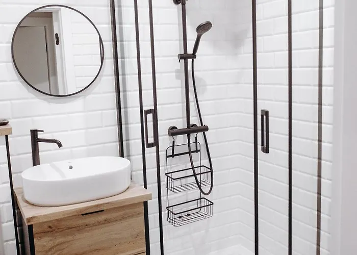 Chrobrego 10 Apartment *