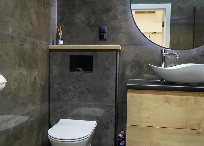 Chrobrego 10 Apartment *